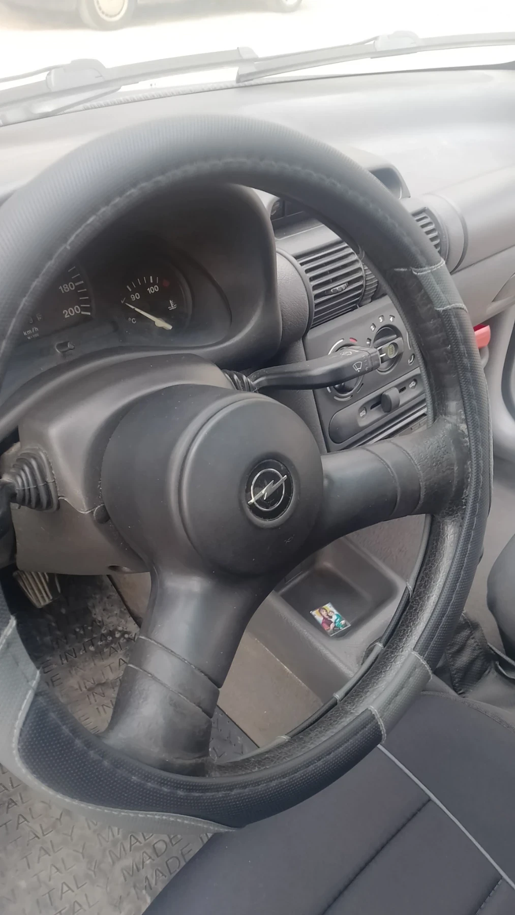 Opel Corsa, снимка 6 - Автомобили и джипове - 54521202