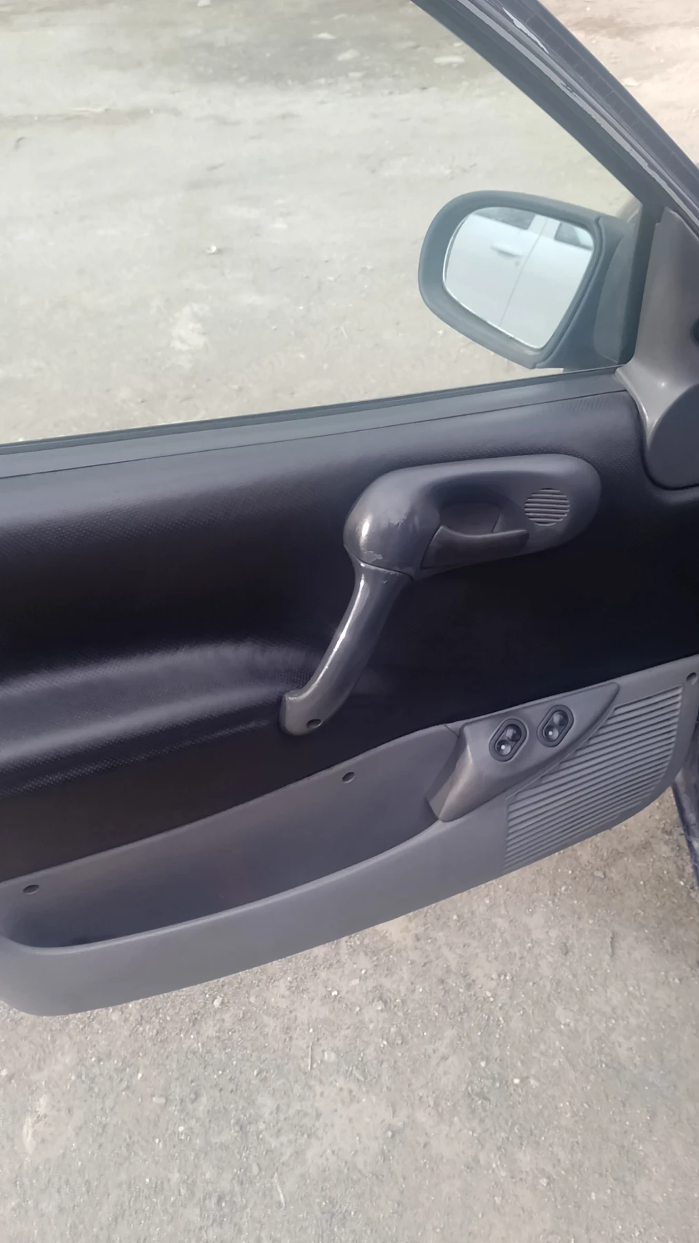 Opel Corsa, снимка 8 - Автомобили и джипове - 54521202