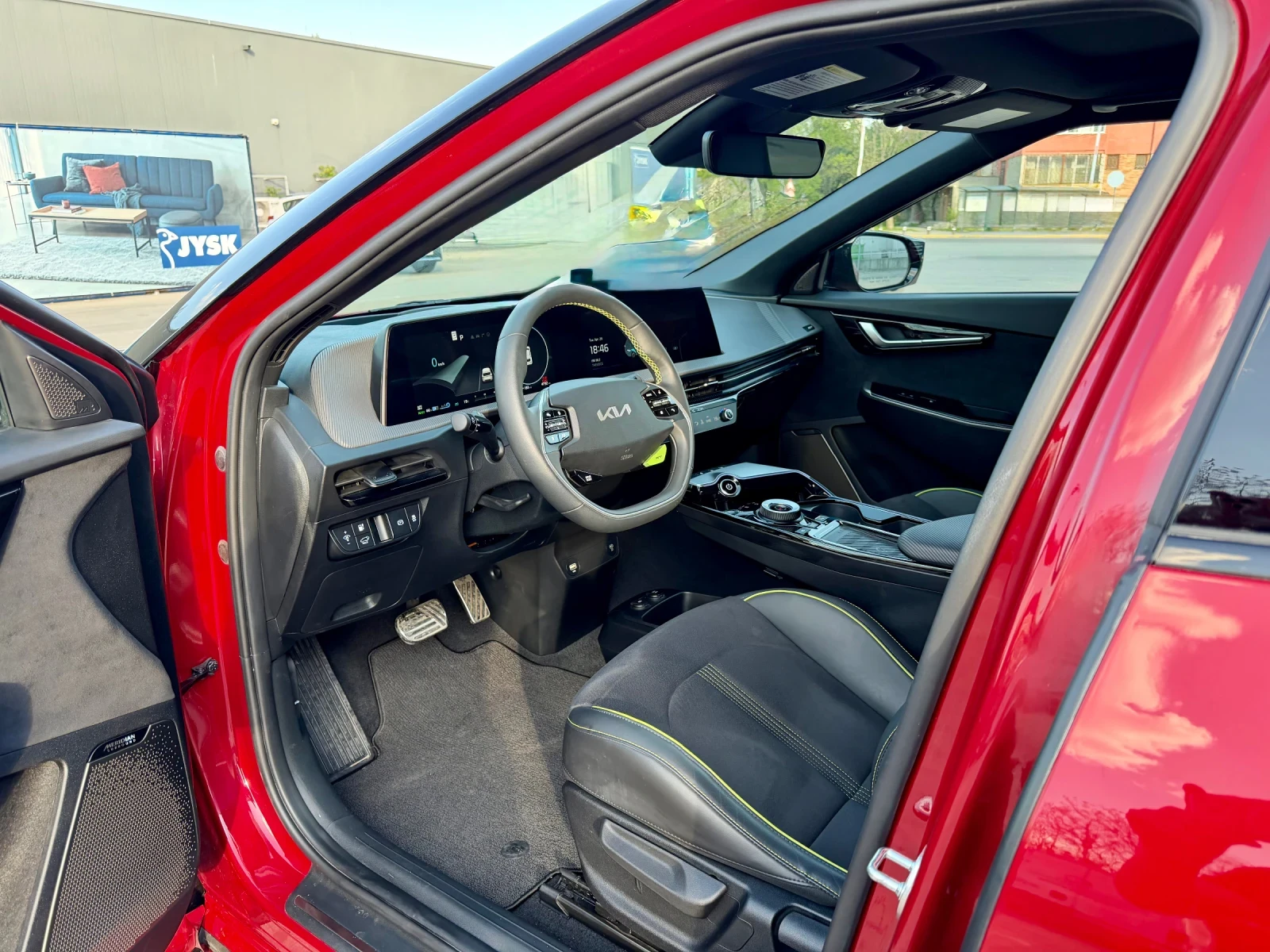 Kia EV6 GT, снимка 9 - Автомобили и джипове - 54548846