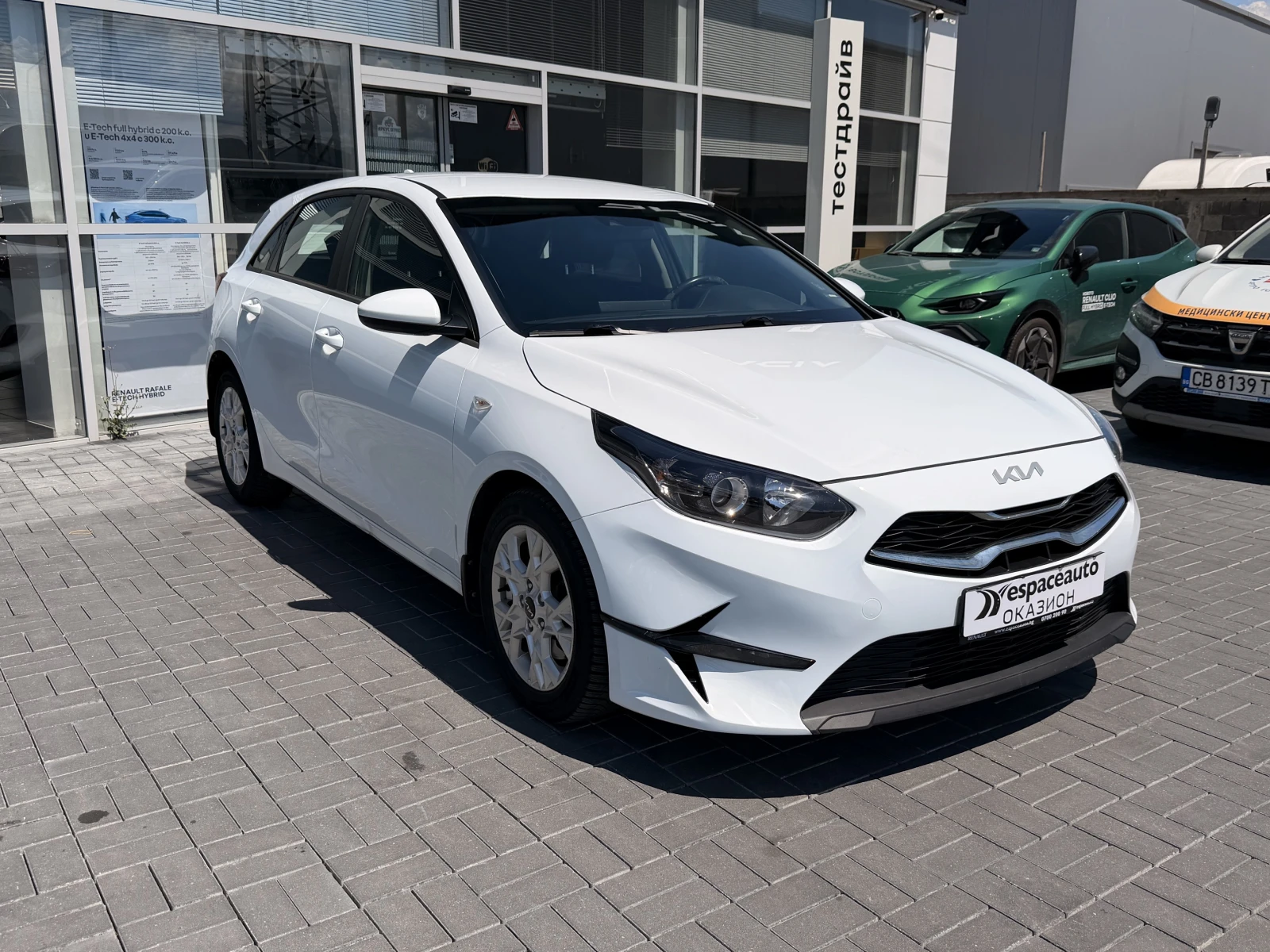 Kia Ceed 1.6 CRDI / 135к.с, снимка 3 - Автомобили и джипове - 54700041