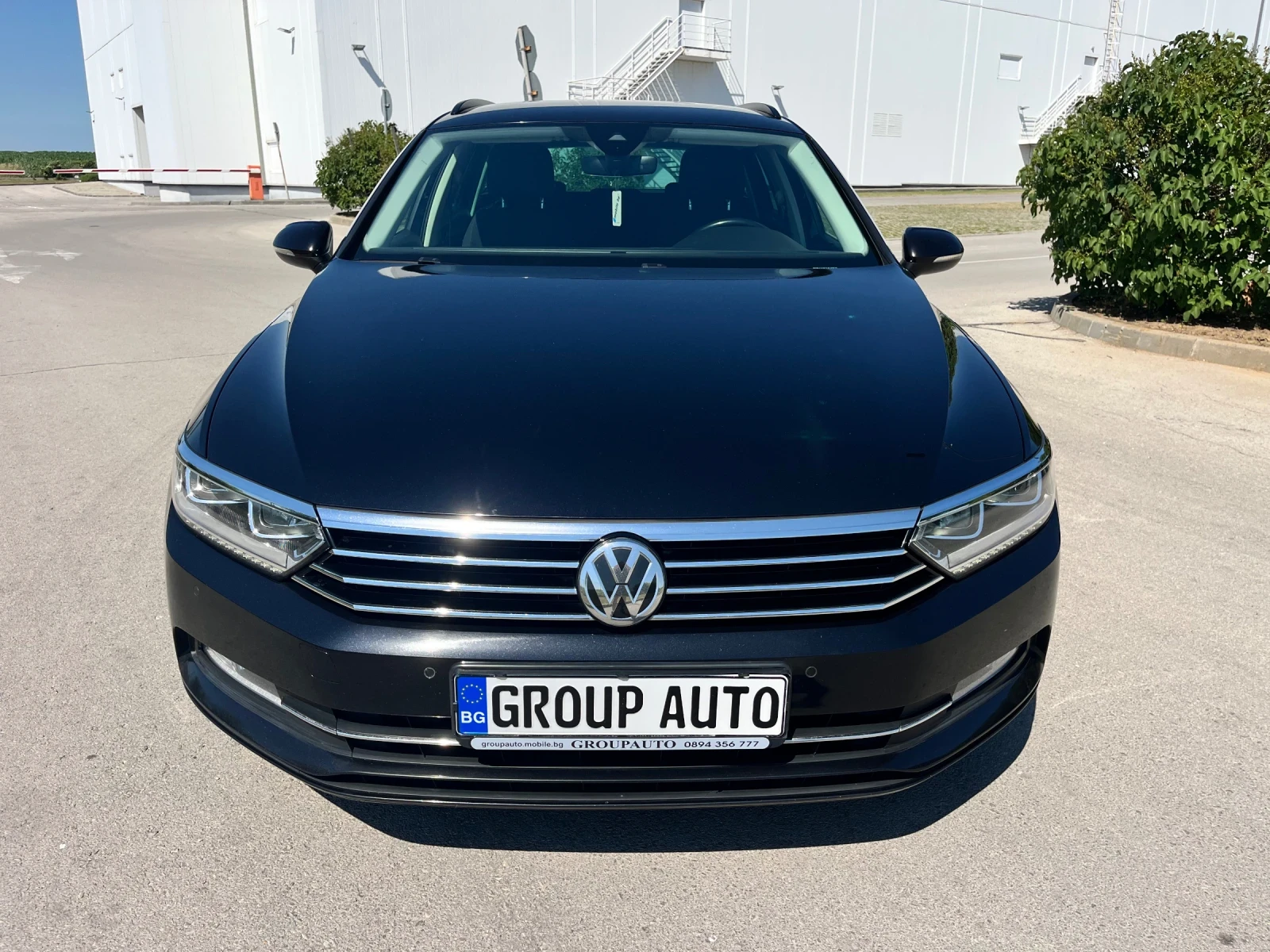 VW Passat 2, 0TDI-150k.c/DIGITAL/LED/КАМЕРА/CARPLAY/КАМЕРА!!, снимка 2 - Автомобили и джипове - 54971994