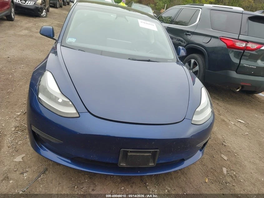 Tesla Model 3 LONG* RANGE* DUAL-MOTOR* ALL-WHEEL DRIVE, снимка 4 - Автомобили и джипове - 55612826
