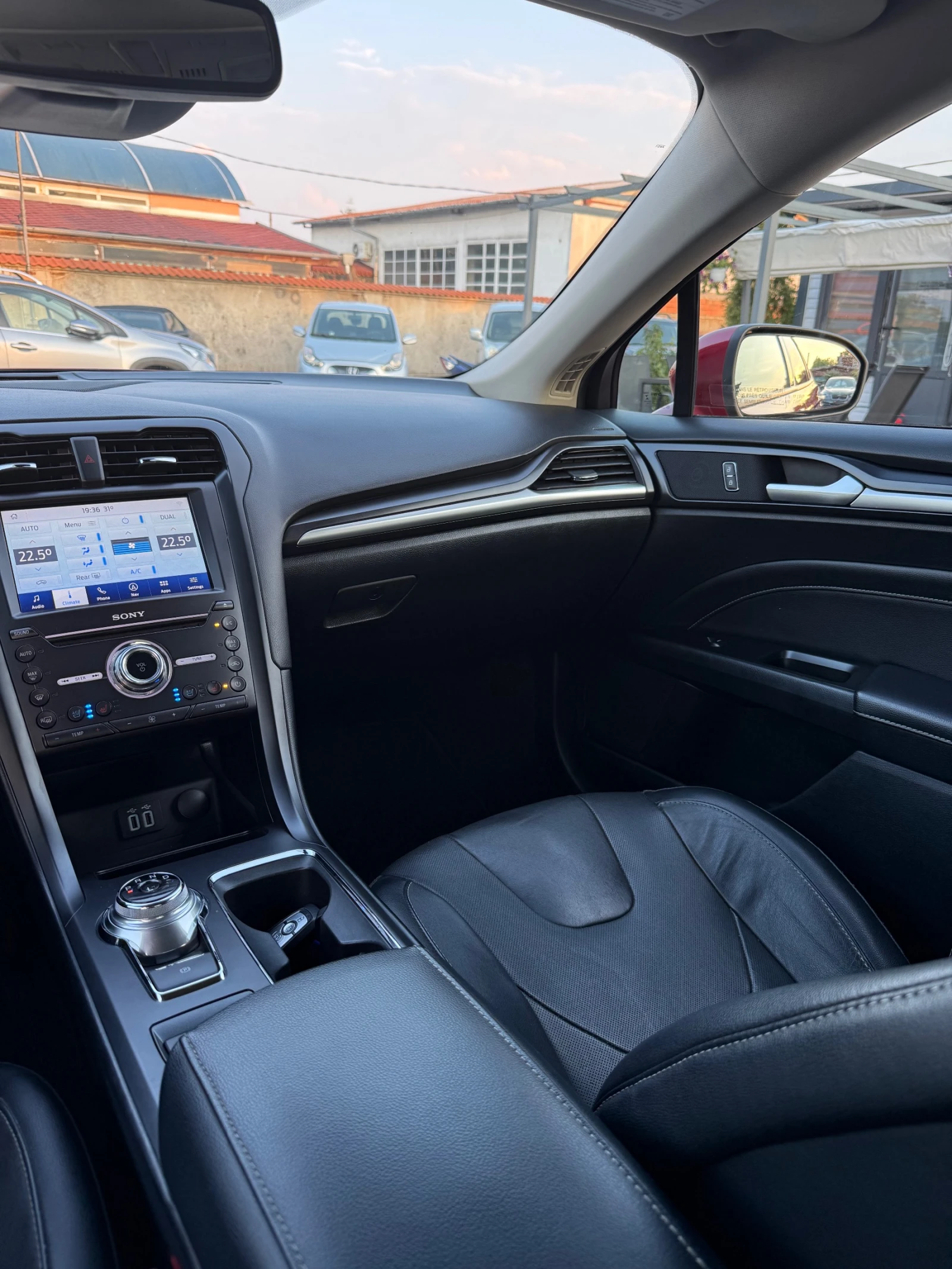 Ford Mondeo 2.0 TITANIUM, снимка 10 - Автомобили и джипове - 55735051