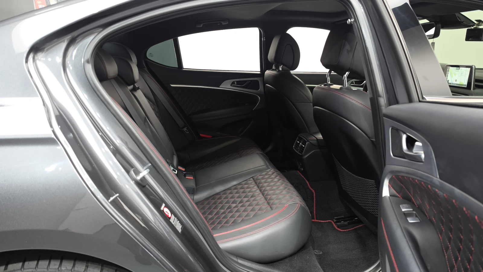 Genesis G70 3.3T Sport 2WD PRESTIGE autoprime.bg, снимка 10 - Автомобили и джипове - 55941870