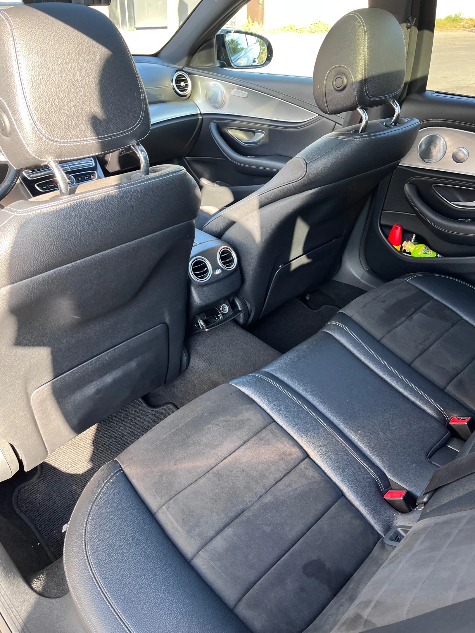 Mercedes-Benz E 220, снимка 8 - Автомобили и джипове - 56468358