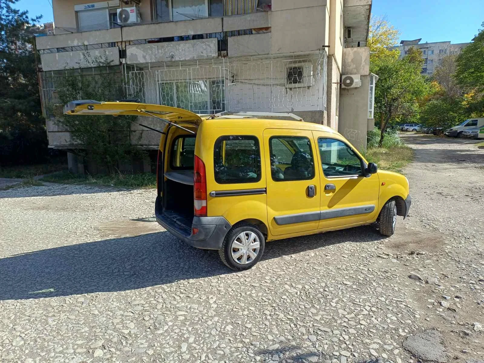 Renault Kangoo, снимка 5 - Автомобили и джипове - 56551432