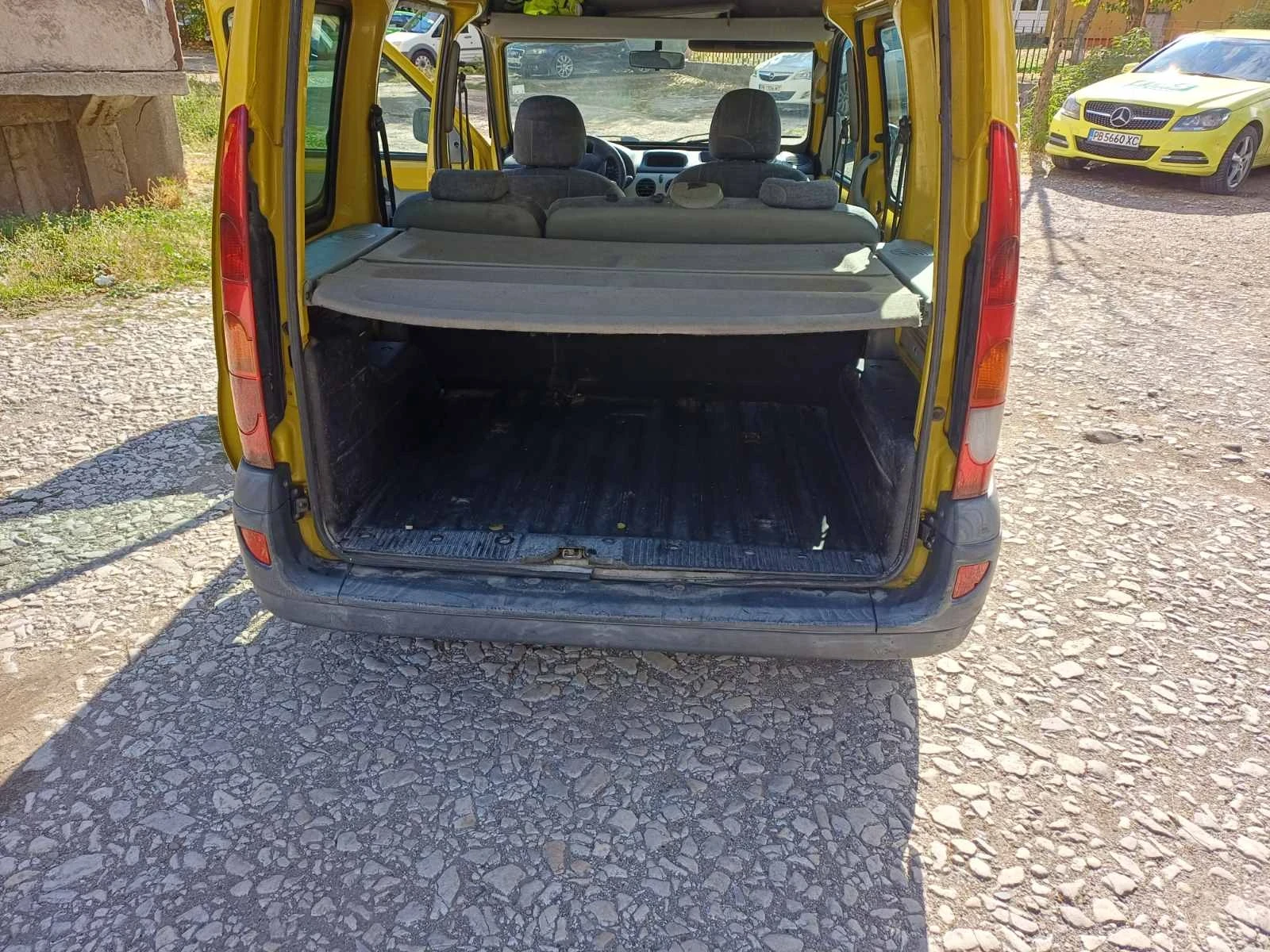 Renault Kangoo, снимка 4 - Автомобили и джипове - 56551432