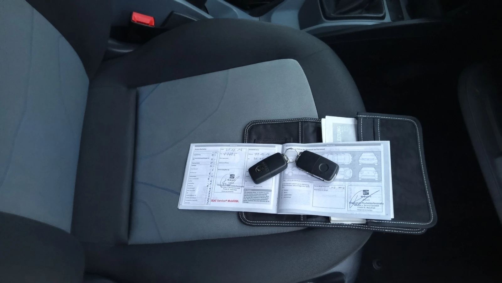 Seat Ibiza 1.2i FACELIFT 2015г, снимка 16 - Автомобили и джипове - 56727883
