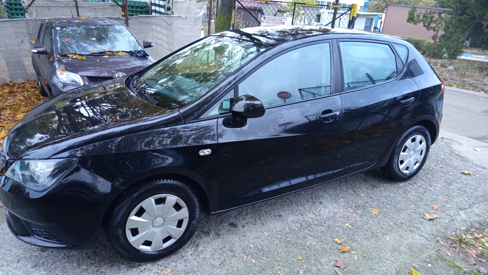 Seat Ibiza 1.2i FACELIFT 2015г, снимка 6 - Автомобили и джипове - 56727883