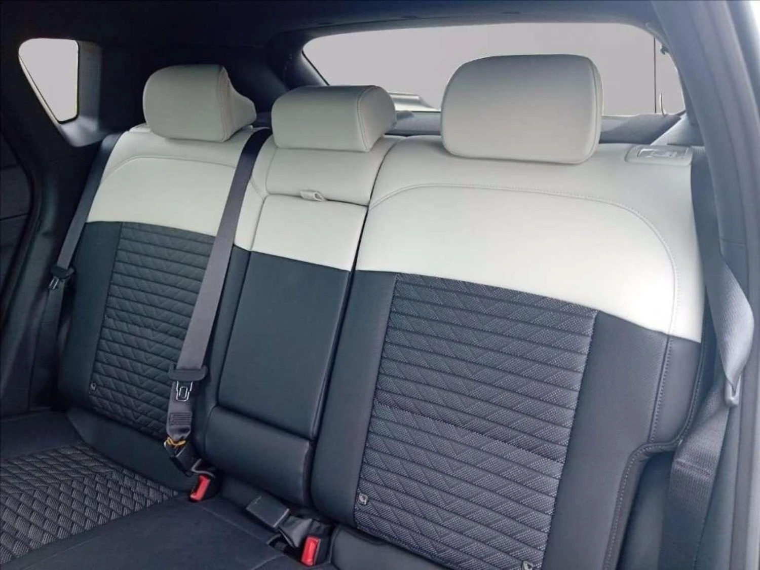 Kia EV4 GT-Line - 81.4 kWh - 204 �� - ����������� | Mobile.bg � ����������� 13
