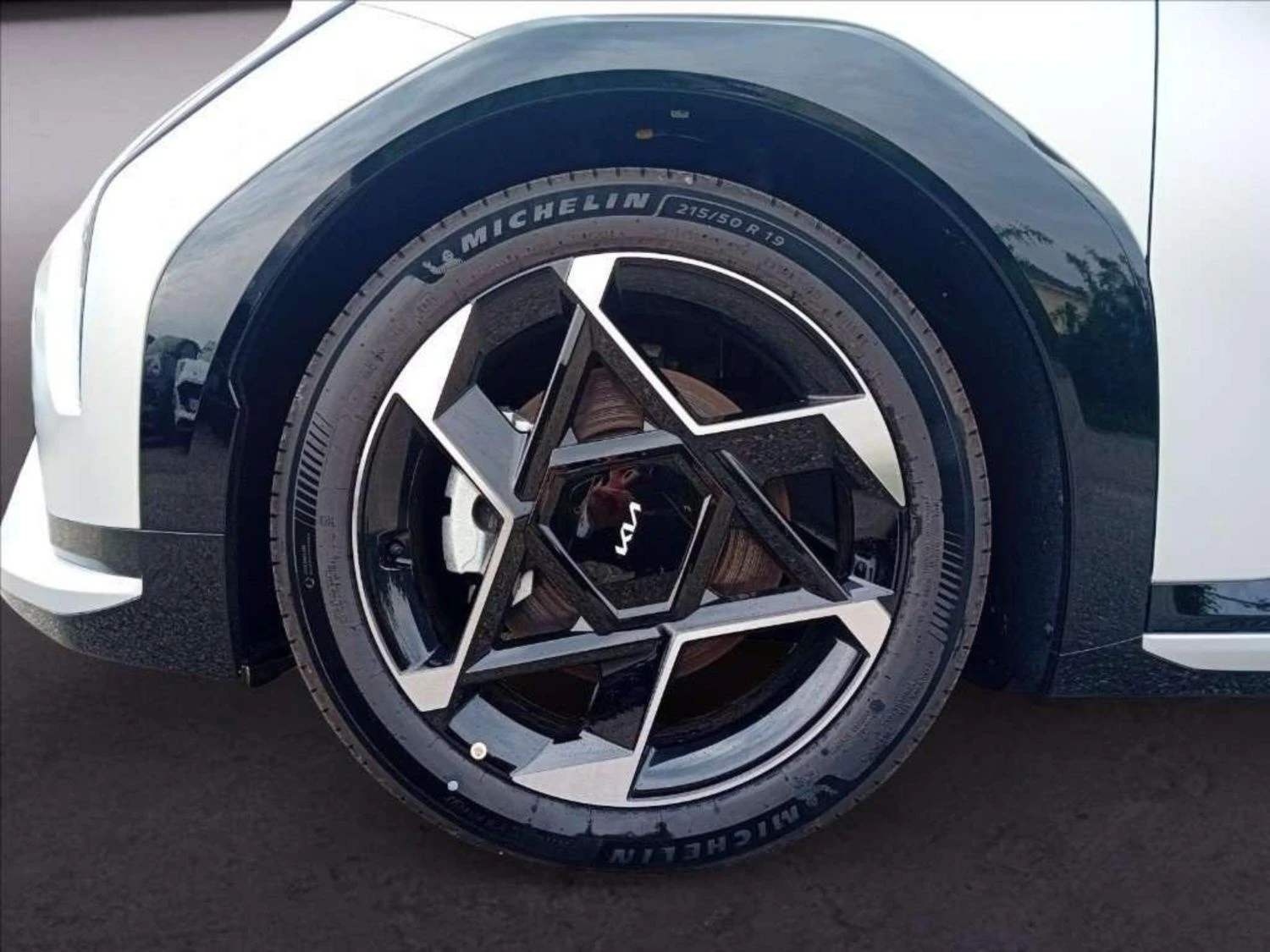 Kia EV4 GT-Line - 81.4 kWh - 204 �� - ����������� | Mobile.bg � ����������� 10