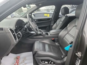 Porsche Cayenne  Type 9YA / CARFAX/CAMERA /PANO / NAVI , снимка 5