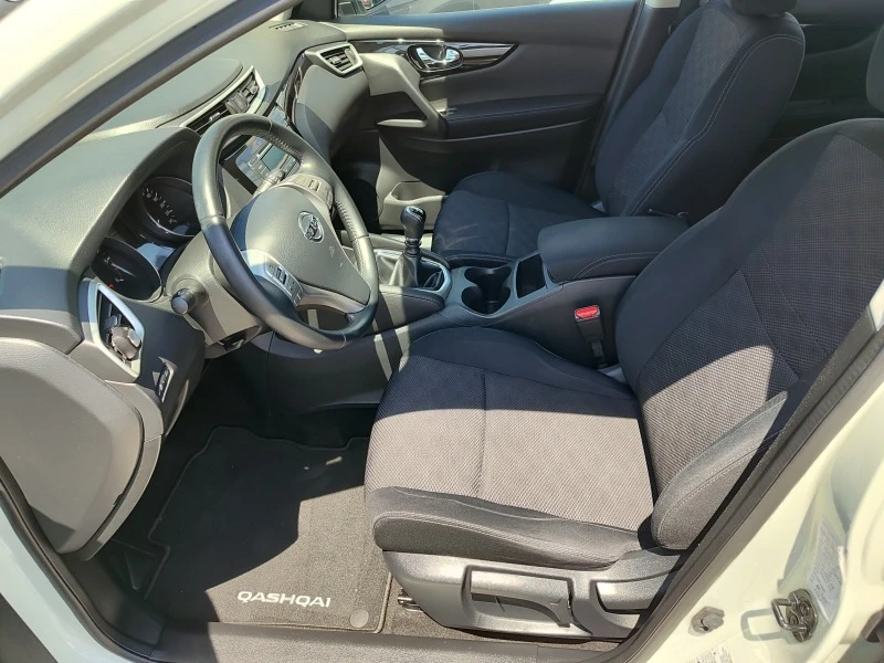 Nissan Qashqai 1.5dci 110k.c 6c.k Euro5B, снимка 8 - Автомобили и джипове - 46114948