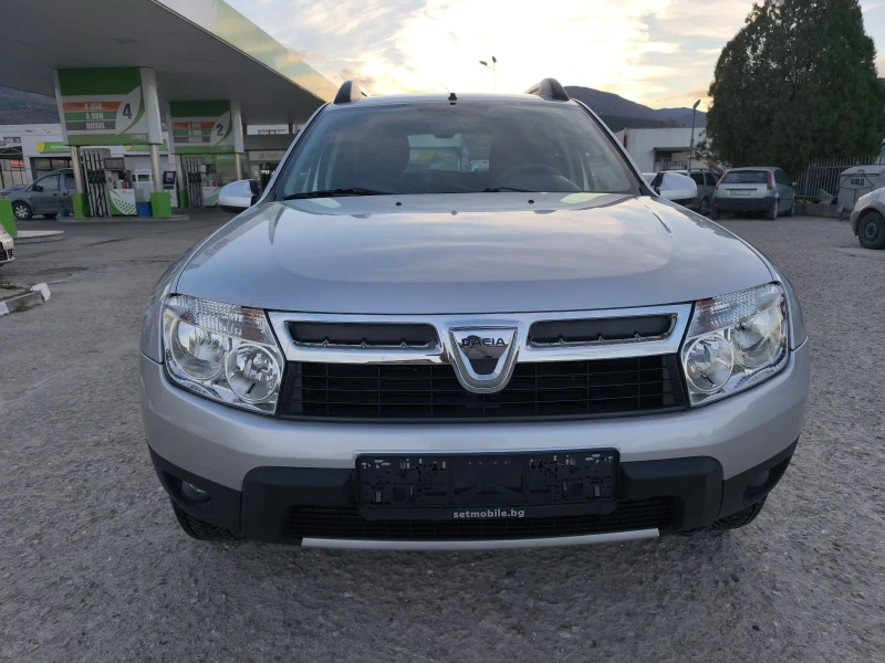 Dacia Duster 1.6 ГАЗ 160х км СЕВРИЗНА КНИЖКА , снимка 2 - Автомобили и джипове - 48104944