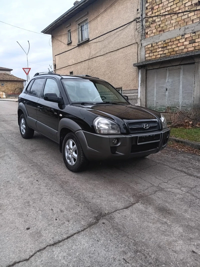 Hyundai Tucson Кожа  -Италия, снимка 2 - Автомобили и джипове - 48146754