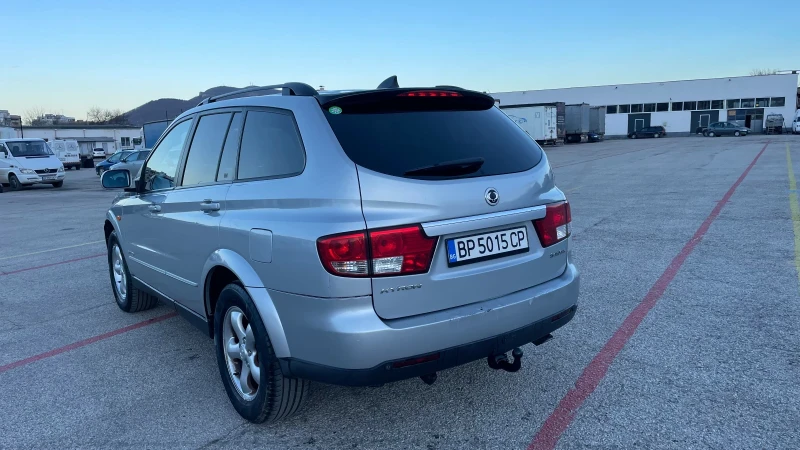 SsangYong Kyron 2.0 Dizel 4X4, снимка 5 - Автомобили и джипове - 48622561