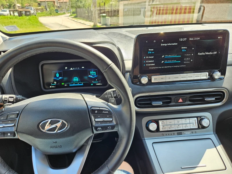 Hyundai Kona 64kwh, снимка 15 - Автомобили и джипове - 50757277