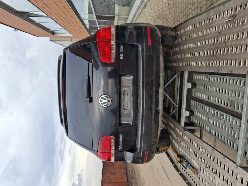 VW Touareg, снимка 2 - Автомобили и джипове - 48888535