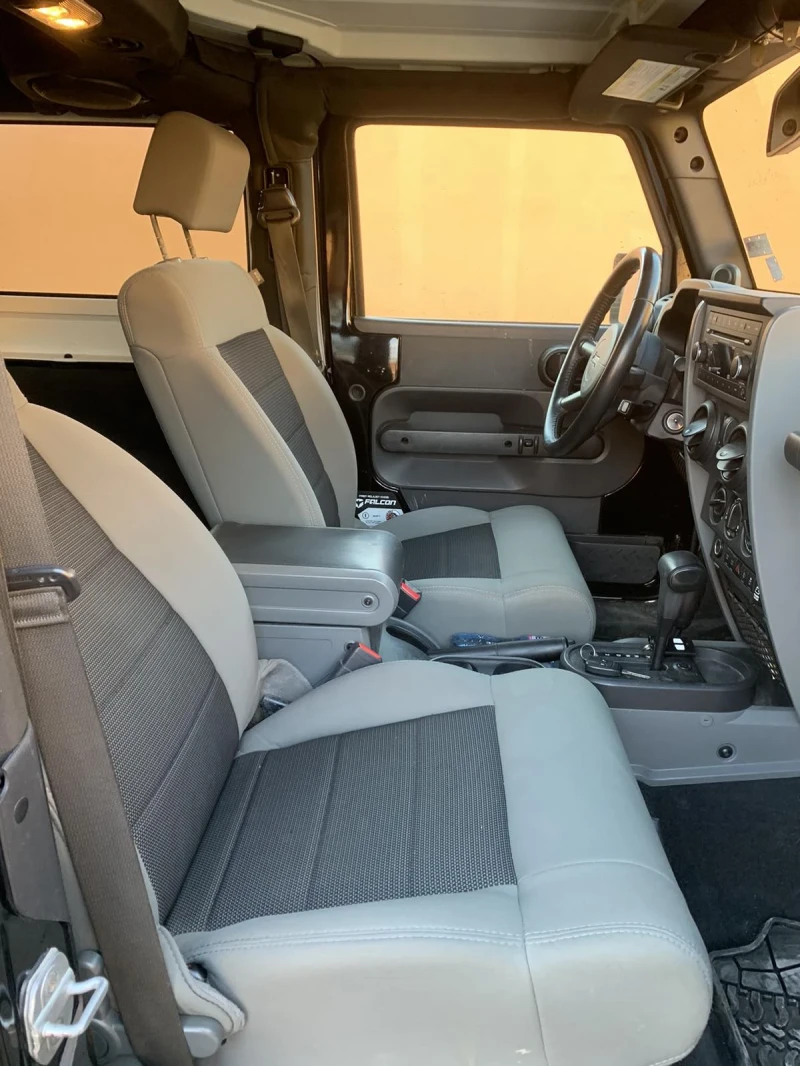 Jeep Wrangler Rubicon, снимка 7 - Автомобили и джипове - 50095508