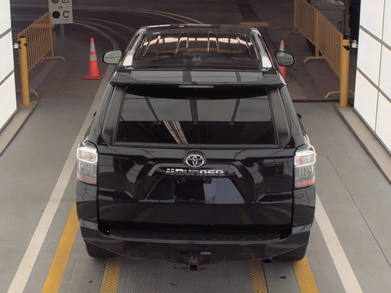 Toyota 4runner SR5 AWD/ 1 СОБСТВЕНИК , снимка 4 - Автомобили и джипове - 52749849