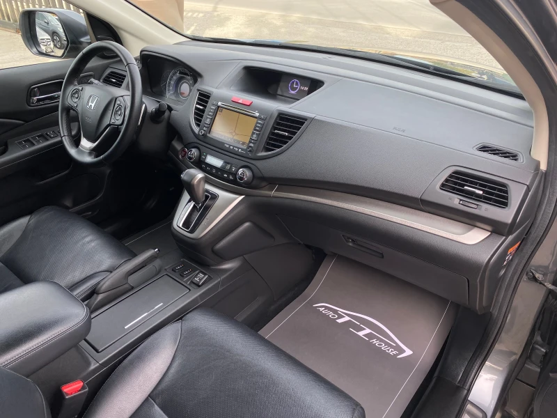 Honda Cr-v Executive* Pano* Key GO* 93386KM!* , снимка 10 - Автомобили и джипове - 52390240