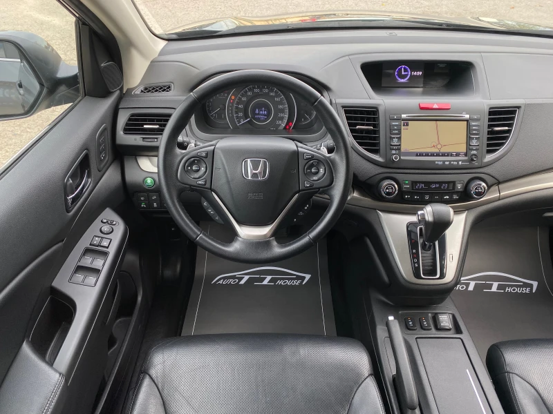 Honda Cr-v Executive* Pano* Key GO* 93386KM!* , снимка 11 - Автомобили и джипове - 52390240