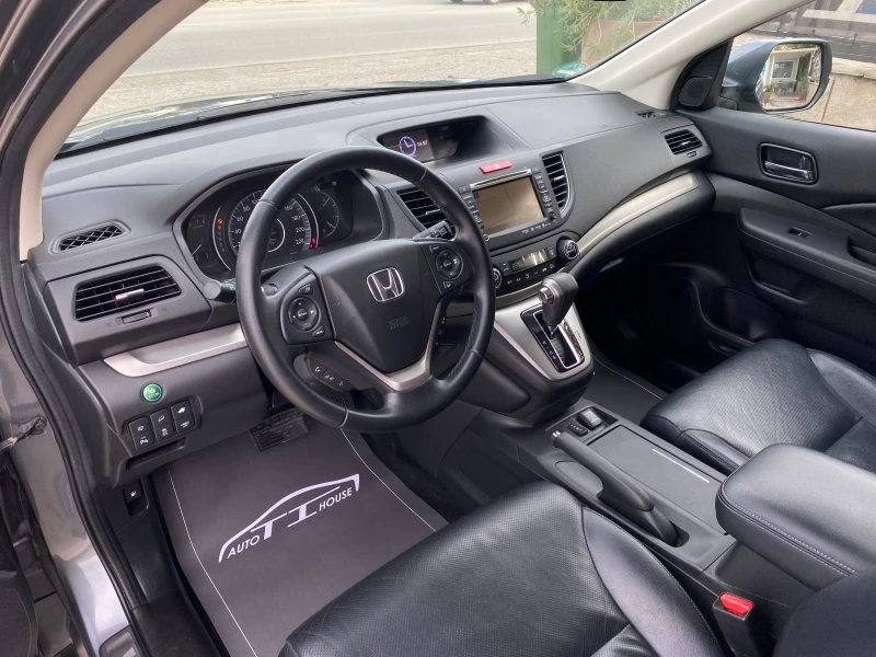 Honda Cr-v Executive* Pano* Key GO* 93386KM!* , снимка 8 - Автомобили и джипове - 52390240