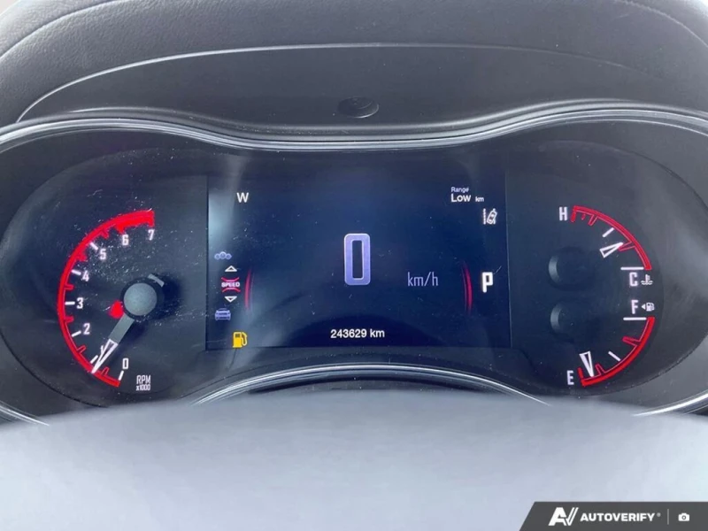 Dodge Durango R/T V8 5.7* Без инциденти* Carfax* Кожа* НАВИ* Под, снимка 10 - Автомобили и джипове - 52936417