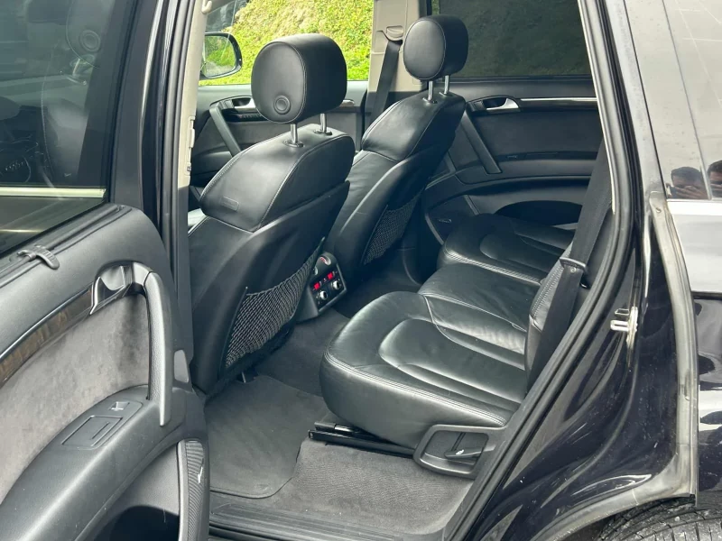 Audi Q7 4.2 TDI FACE S LINE, снимка 11 - Автомобили и джипове - 53157320