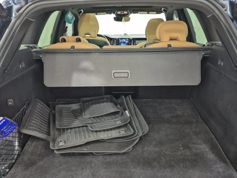 Volvo XC60 * INSCRIPTION * CARFAX * ЦЕНА ДО БГ, снимка 17 - Автомобили и джипове - 53445157
