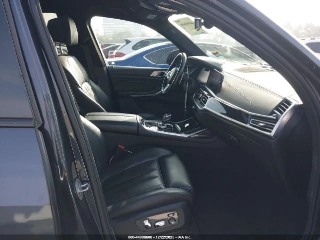 BMW X7 XDRIVE50I, снимка 12 - Автомобили и джипове - 53021906