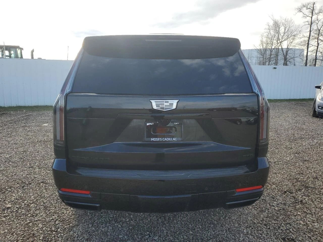 Cadillac Escalade  - изображение 6