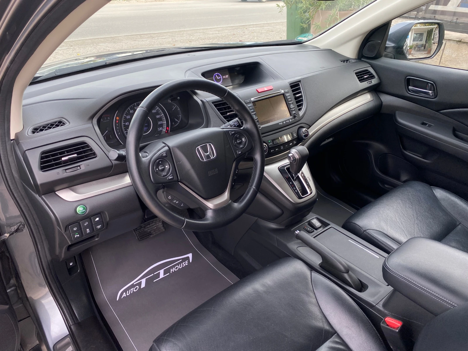 Honda Cr-v Executive* Pano* Key GO* 93386KM!*  - изображение 8