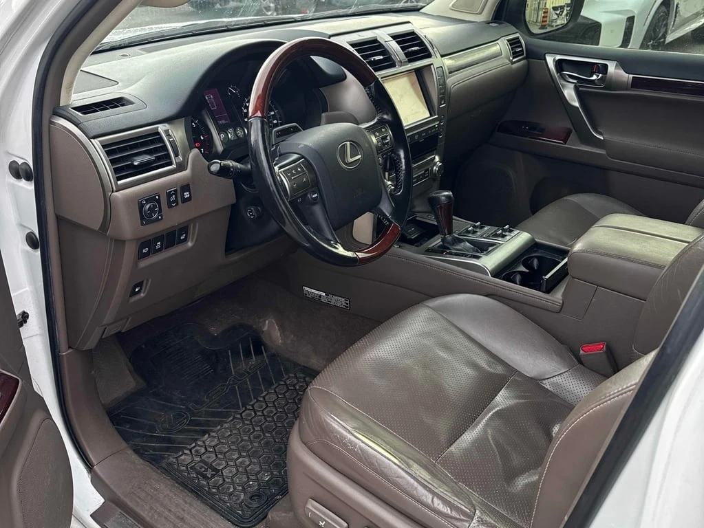 Lexus GX 460 * 4WD 4dr * CARFAX * БЕЗ ПЪРВОНАЧАЛНА ВНОСКА - изображение 5