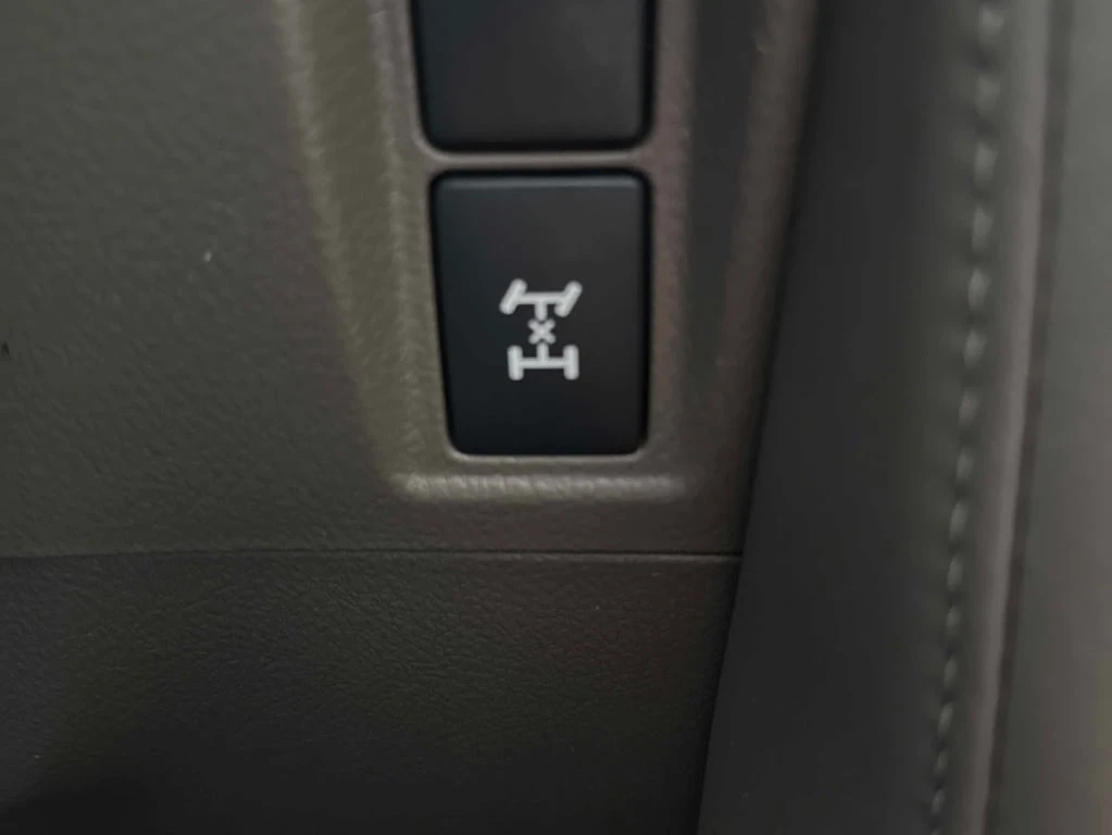 Lexus GX 460 * 4WD 4dr * CARFAX *    | Mobile.bg   14