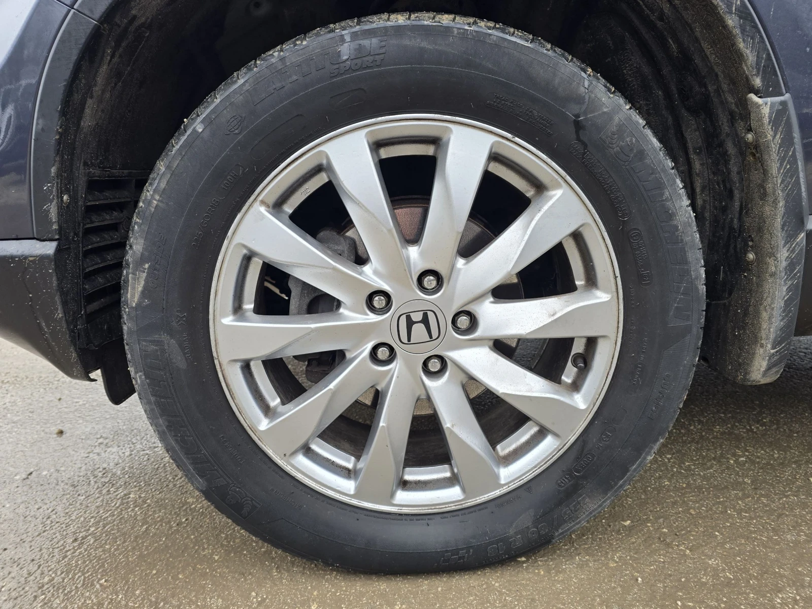 Honda Cr-v 2.2d 150к.с 6 скорости - изображение 9