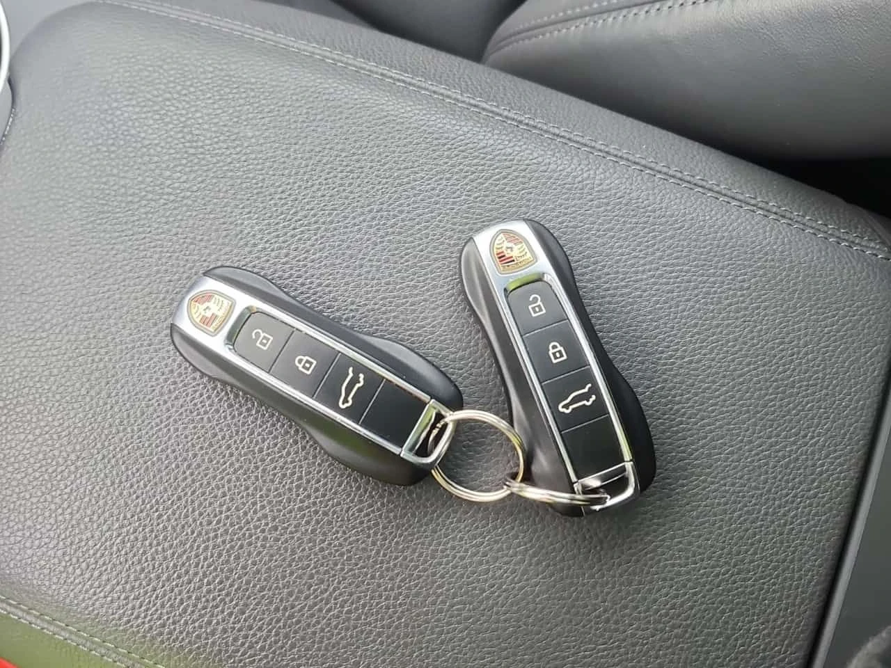 Porsche Cayenne  Type 9YA / CARFAX/CAMERA /PANO / NAVI , снимка 8 - Автомобили и джипове - 53740016