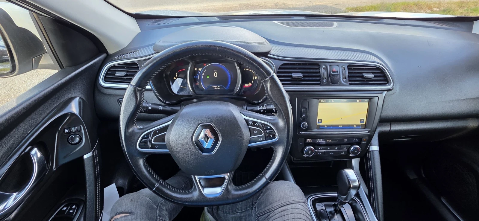 Renault Kadjar 1.5 Dci-Intens-110hp-Automato, снимка 12 - Автомобили и джипове - 54160949