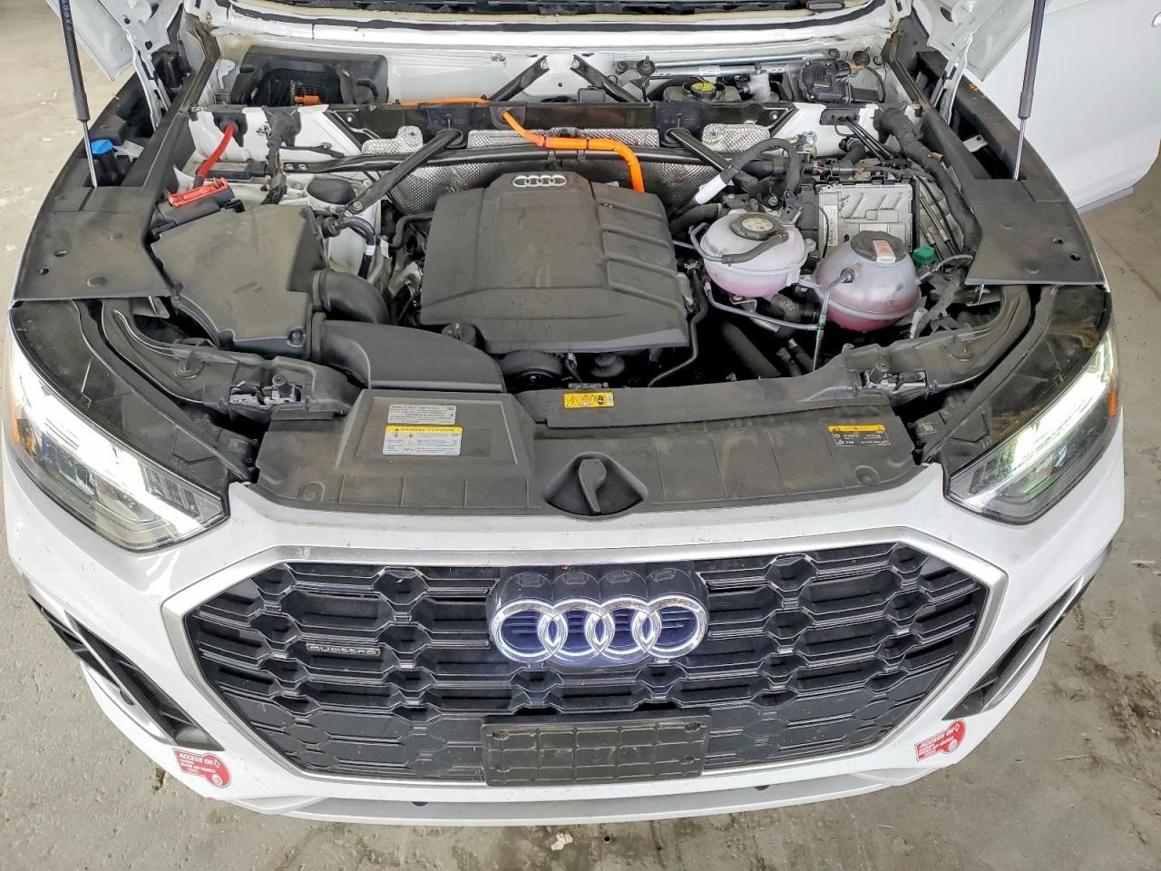 Audi Q5 55 TFSI e Quattro S-line, снимка 9 - Автомобили и джипове - 54788337