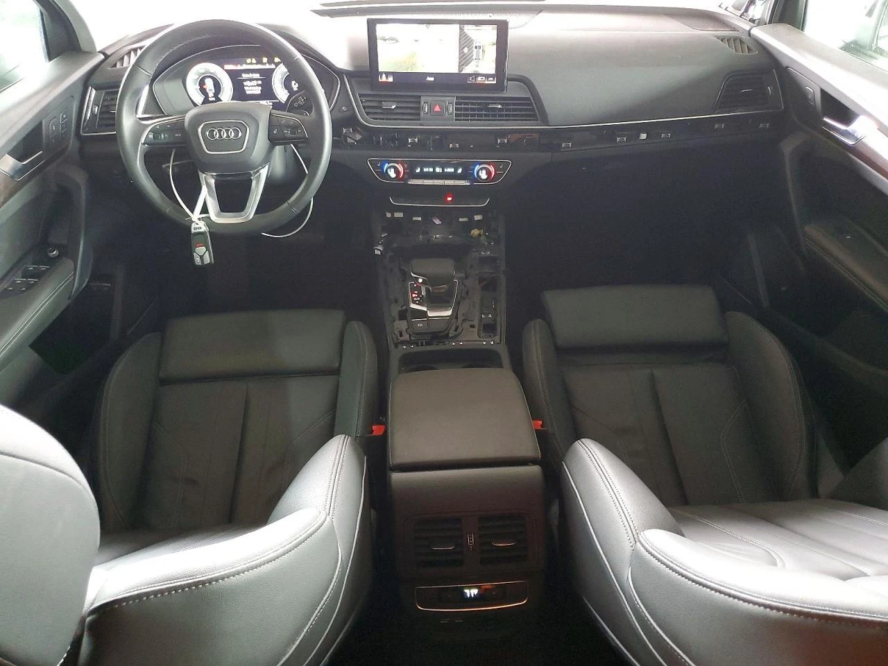 Audi Q5 55 TFSI e Quattro S-line, снимка 7 - Автомобили и джипове - 54788337