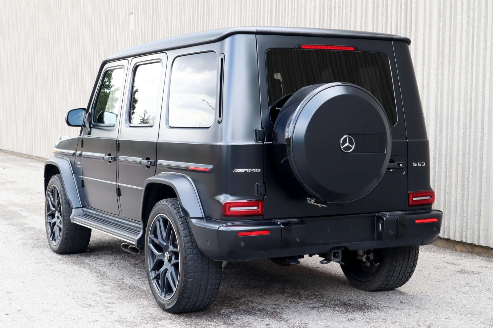 Mercedes-Benz G AMG G 63 / DESIGNO / ПАНОРАМА / ЦЕНА ДО БГ, снимка 3 - Автомобили и джипове - 54900419