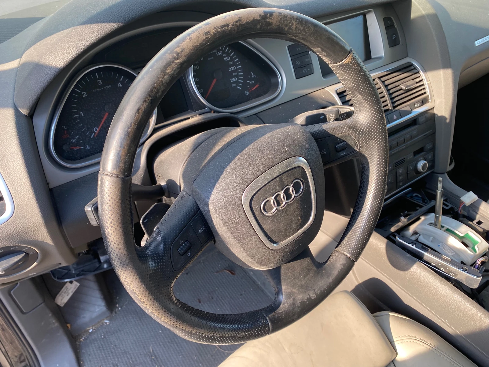 Audi Q7 4.2TDI 326HP-FACE на части, снимка 11 - Автомобили и джипове - 55571249