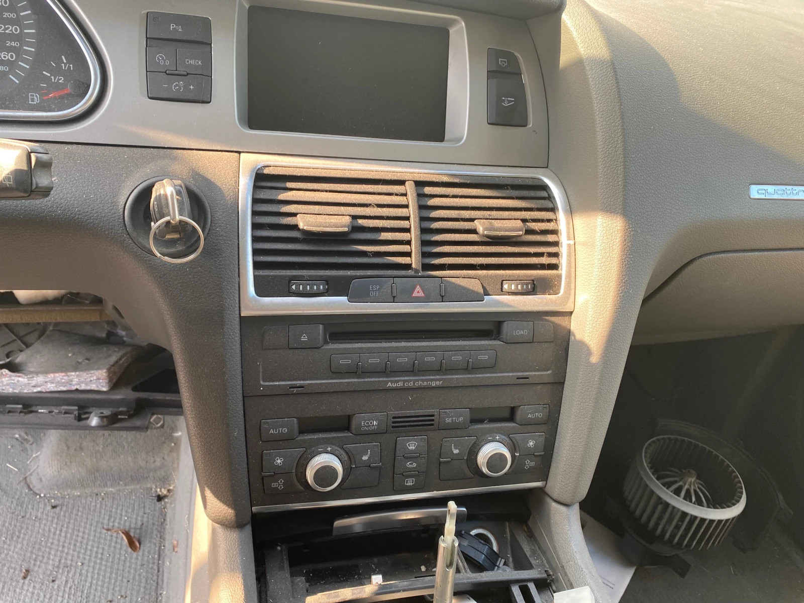 Audi Q7 4.2TDI 326HP-FACE на части, снимка 14 - Автомобили и джипове - 55571249