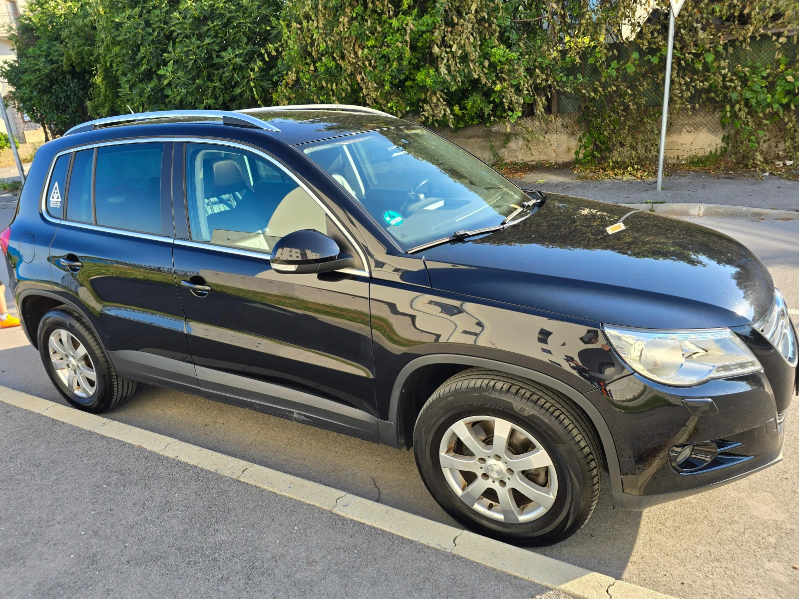 VW Tiguan 1.4 TSI, снимка 6 - Автомобили и джипове - 55934605