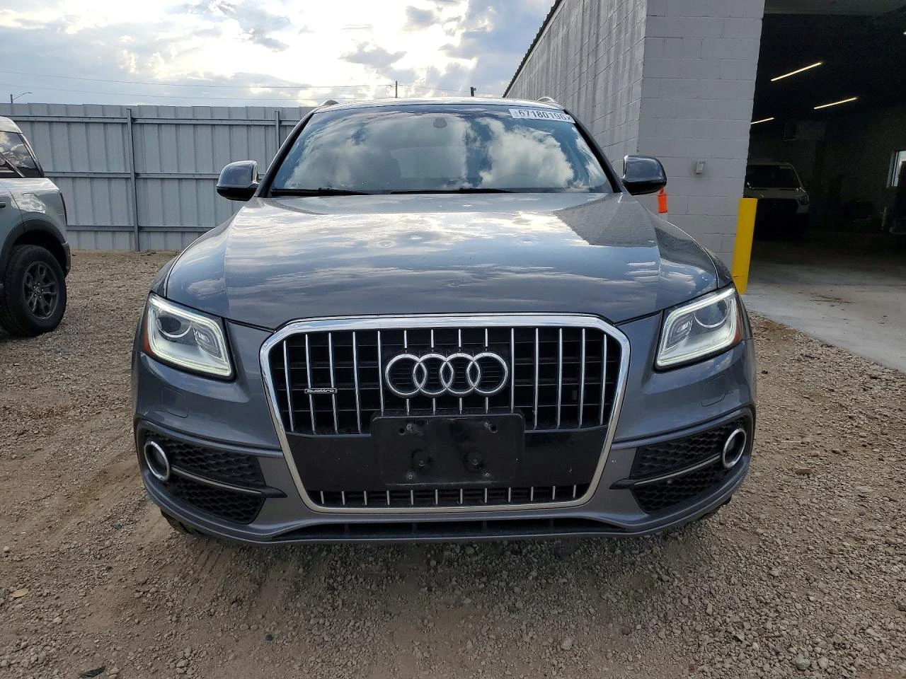 Audi Q5 2.0l Premium Plus, снимка 5 - Автомобили и джипове - 55994289