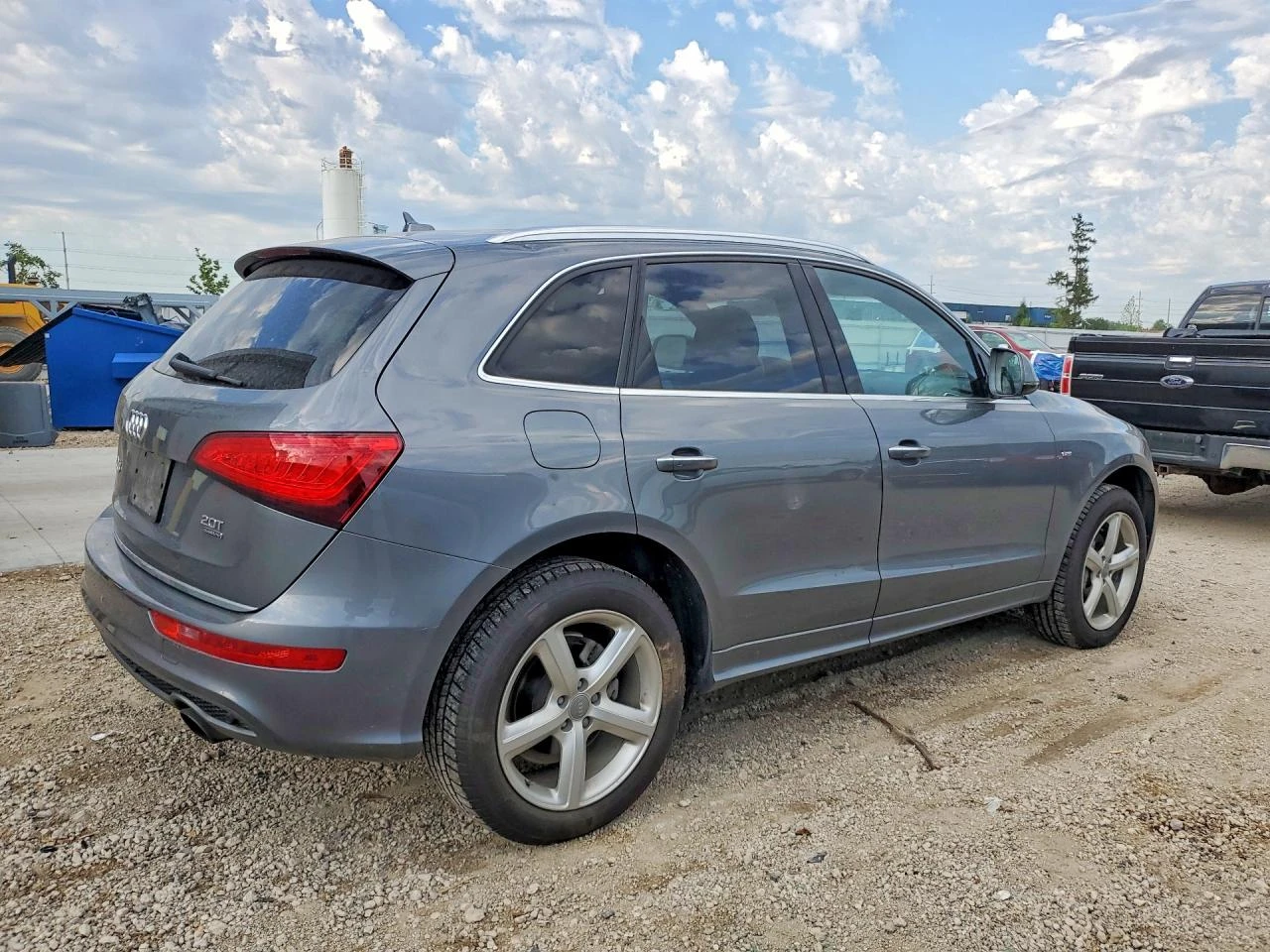 Audi Q5 2.0l Premium Plus, снимка 3 - Автомобили и джипове - 55994289