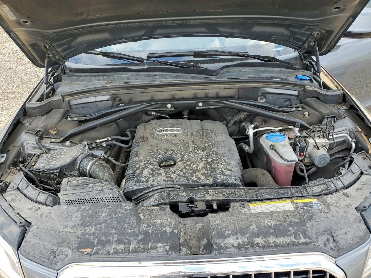 Audi Q5 2.0l Premium Plus, снимка 12 - Автомобили и джипове - 55994289
