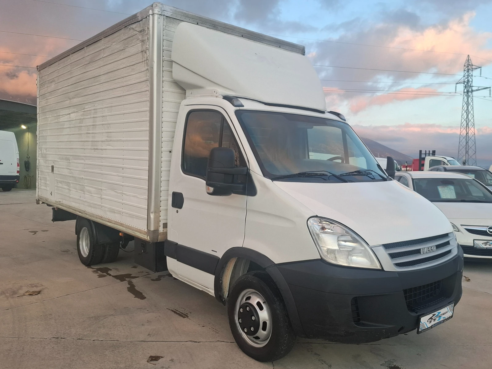 Iveco Daily До3.5т/Maxi/4.35м - изображение 4