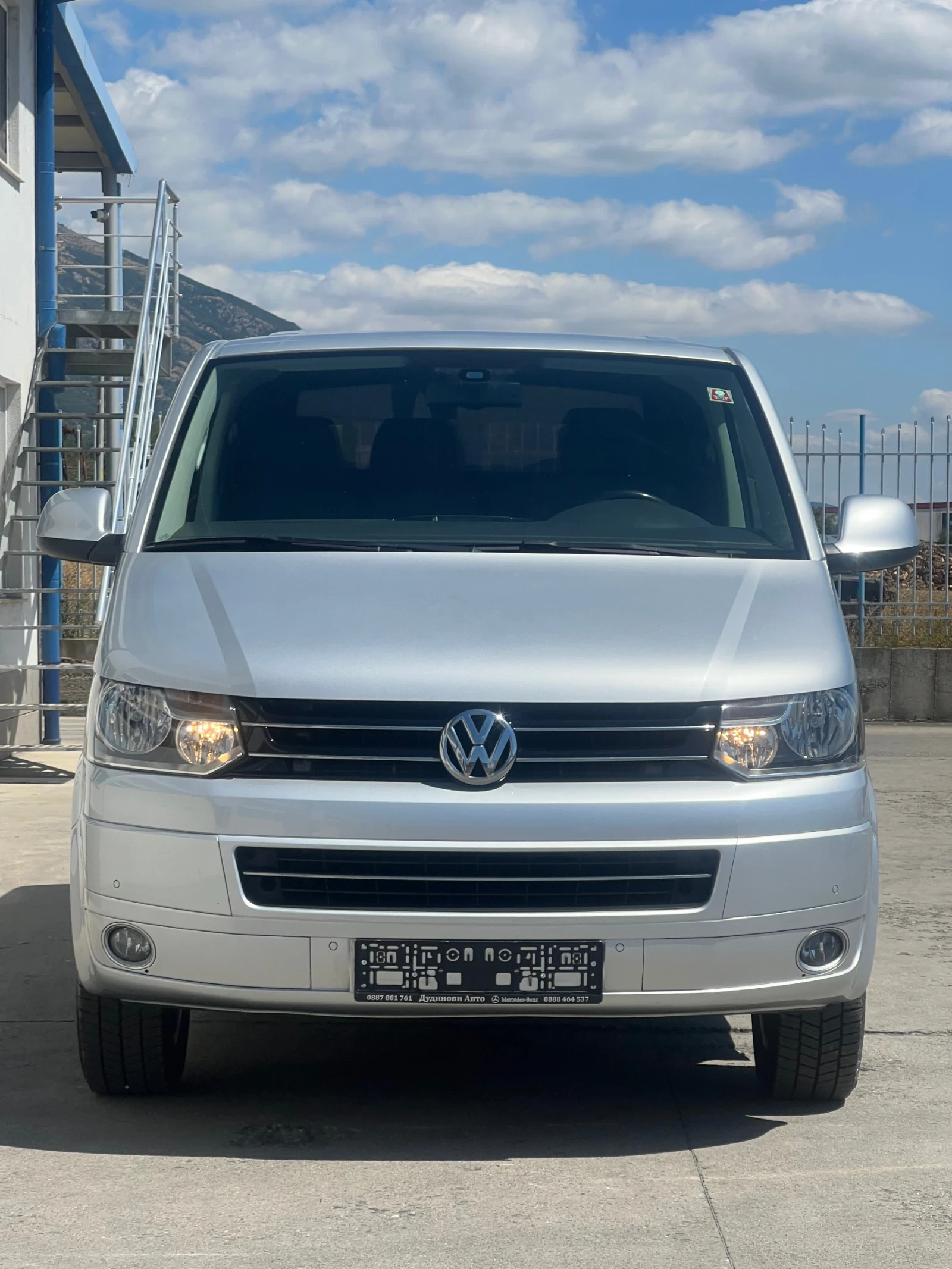 VW Transporter Long / 2015г / 215.000км! , снимка 2 - Бусове и автобуси - 55687002
