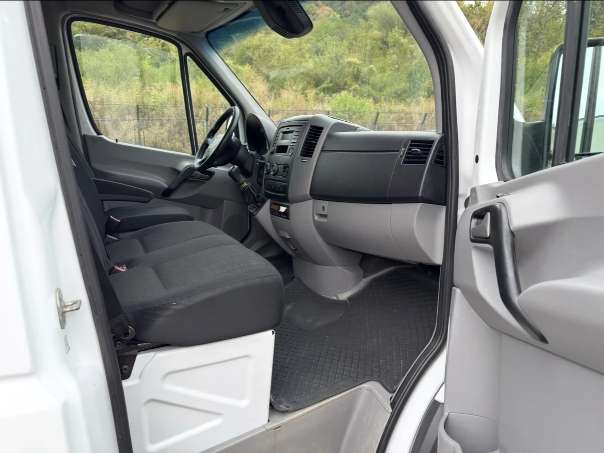 Mercedes-Benz Sprinter 516 CDI , снимка 9 - Бусове и автобуси - 55873123